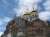 Купола храма Белогорского монастыря